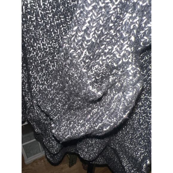 ATHLETA SHASTA V NECK SWEATER SIZE XXS - Picture 4 of 5